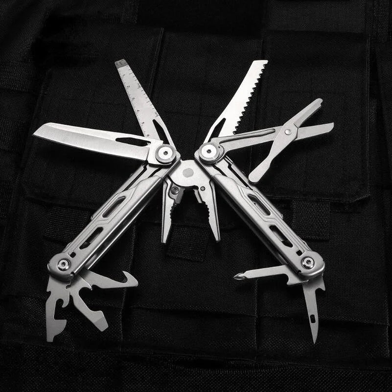 Daicamping DL10 Tactical Multi-Tool Folding Knife Kit