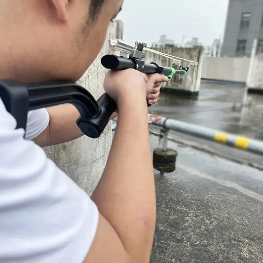 Reversible stainless steel slingshot - Ergonomic handle design